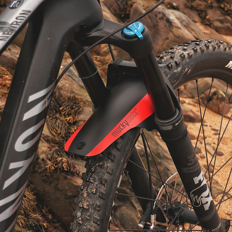 Mucky Nutz Face Fender Blk/red